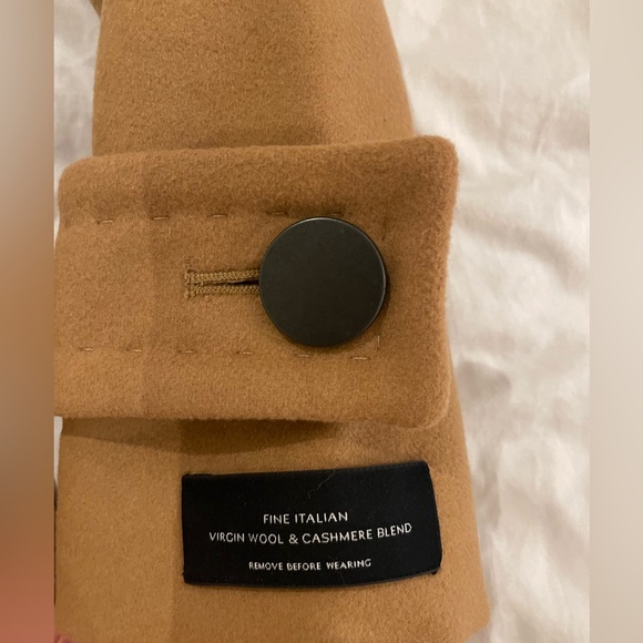 Aritzia Babaton Bromley Coat - Picture 3 of 4